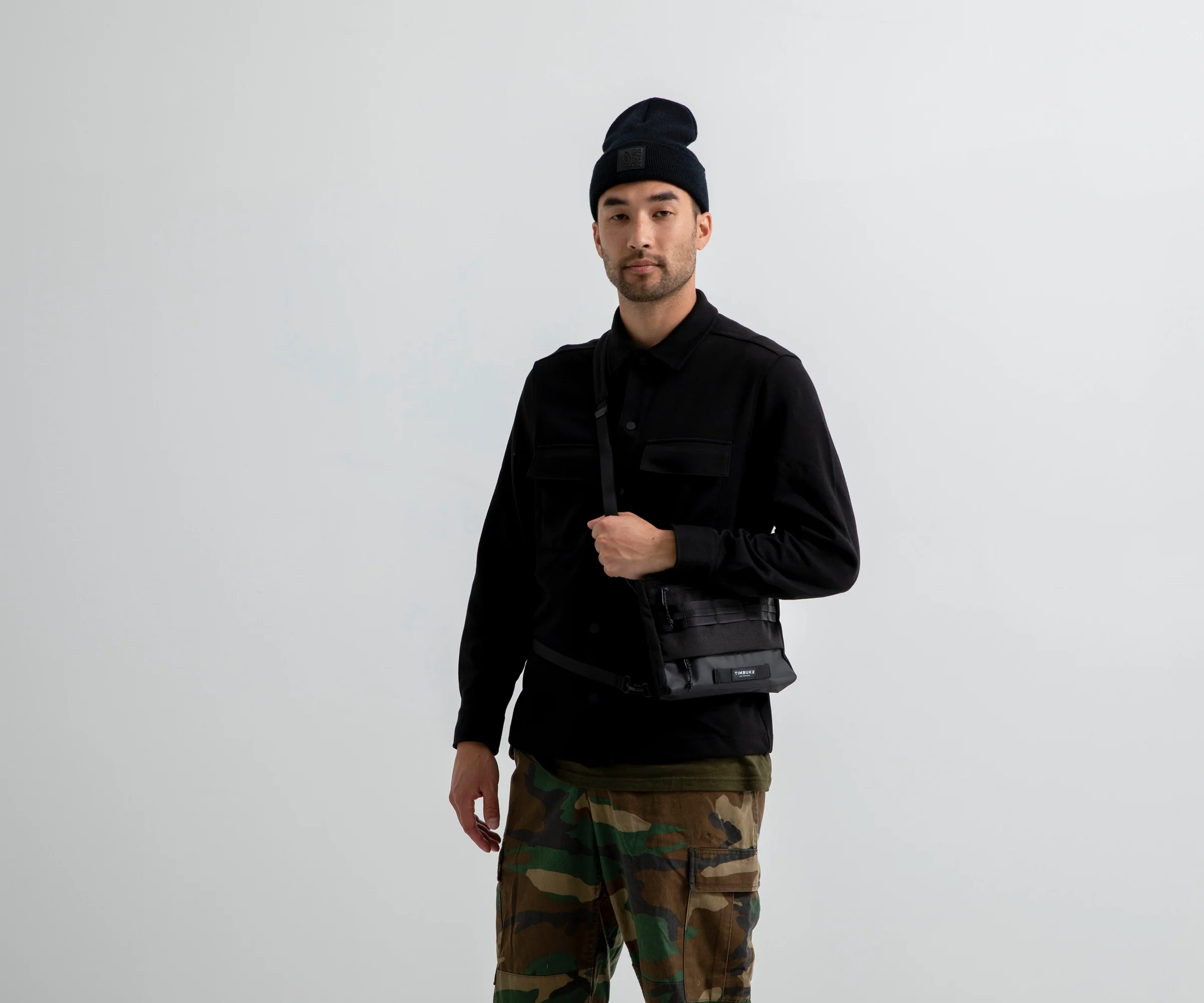 Agent Crossbody Bag - Image 17