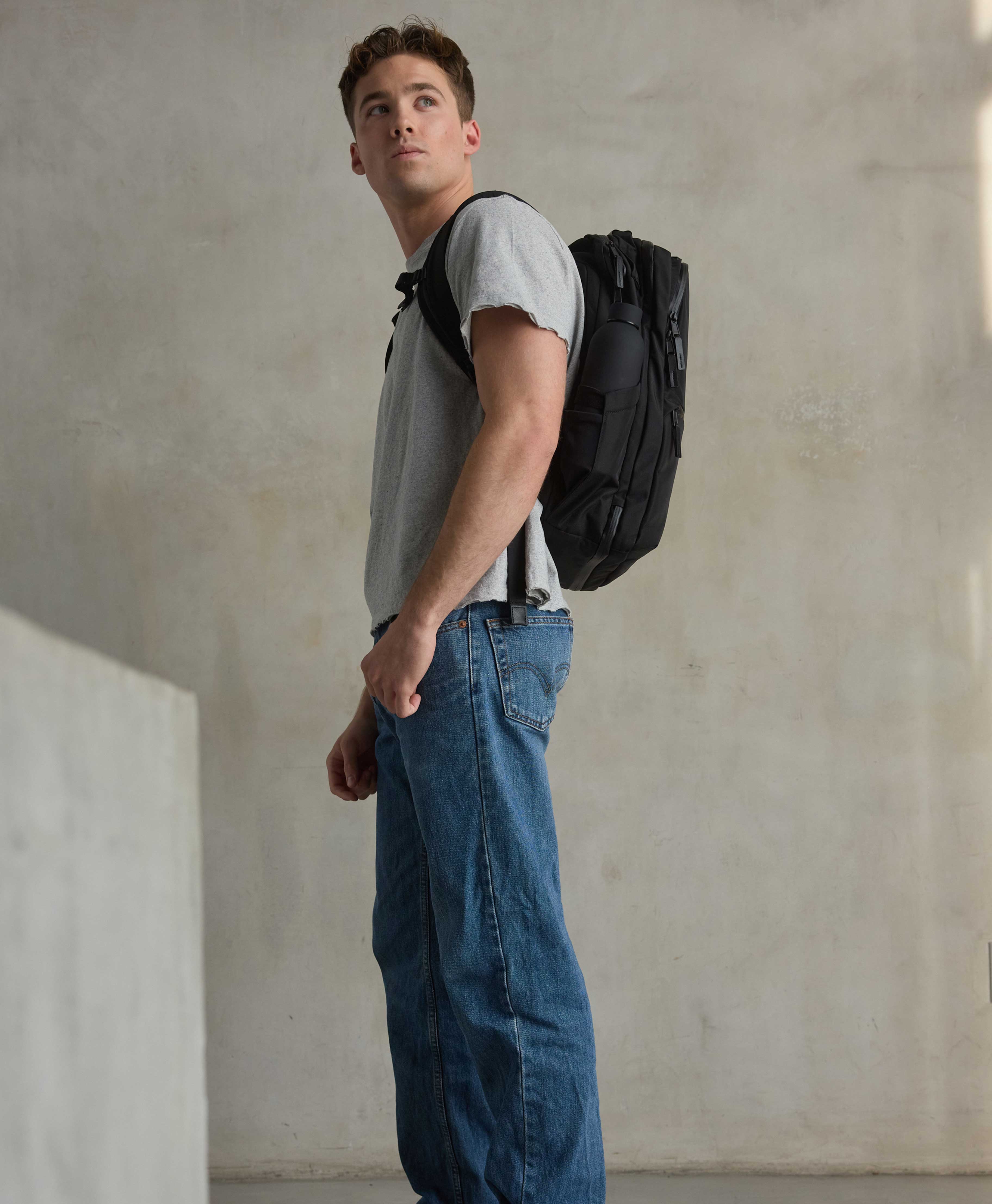 Relo Backpack - Image 9