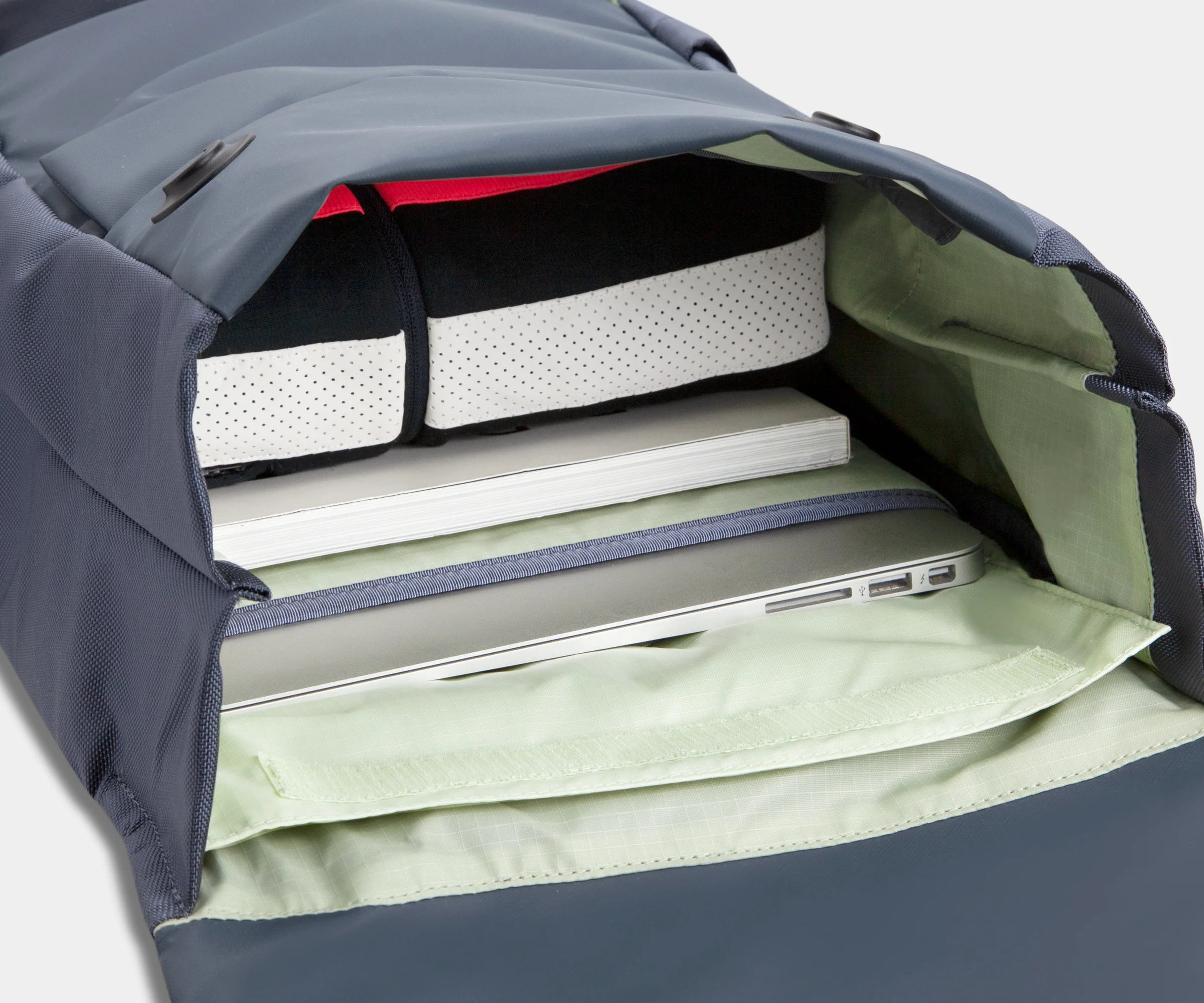 Robin Commuter Backpack - Image 21