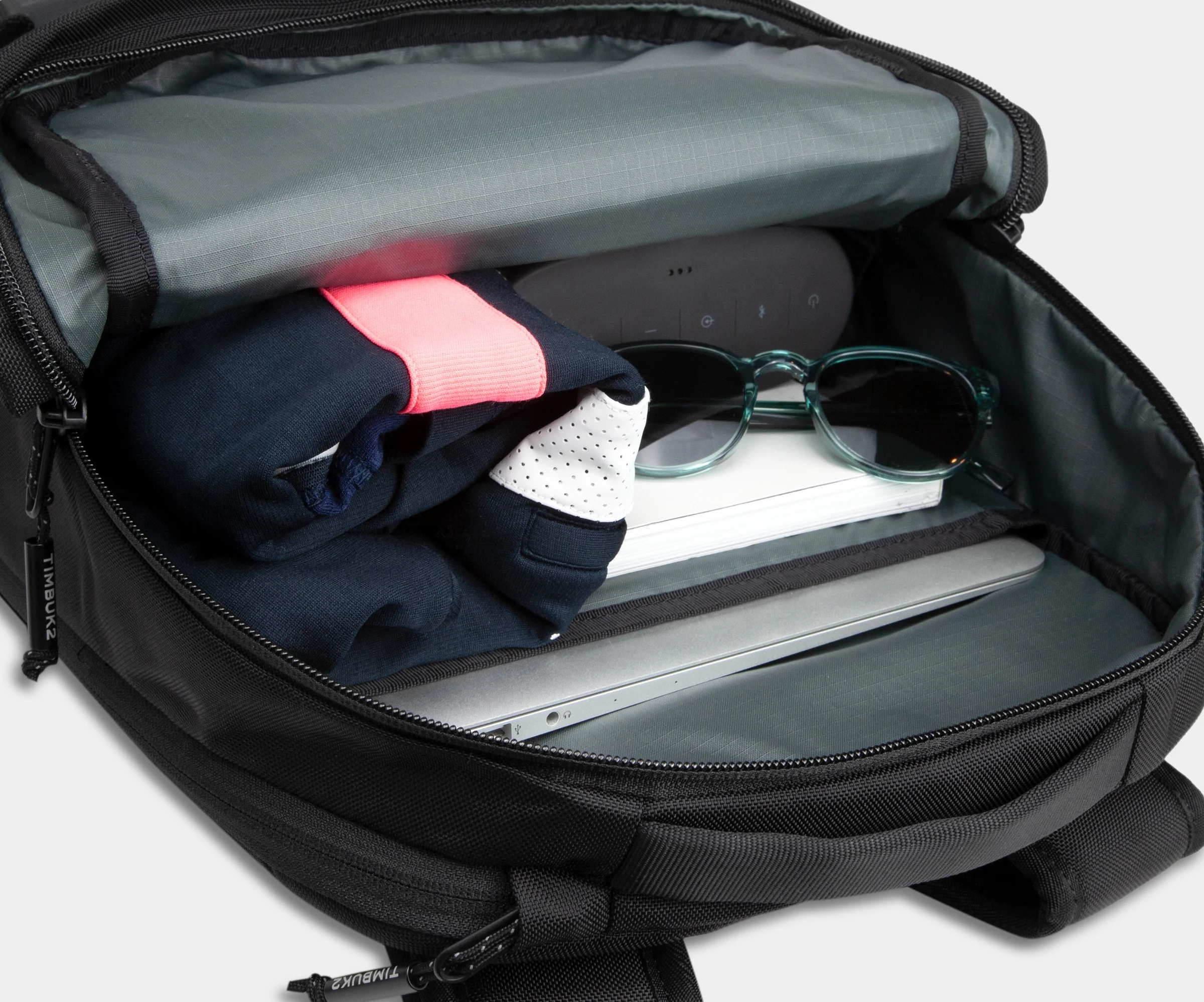 Lane Commuter Backpack - Image 9