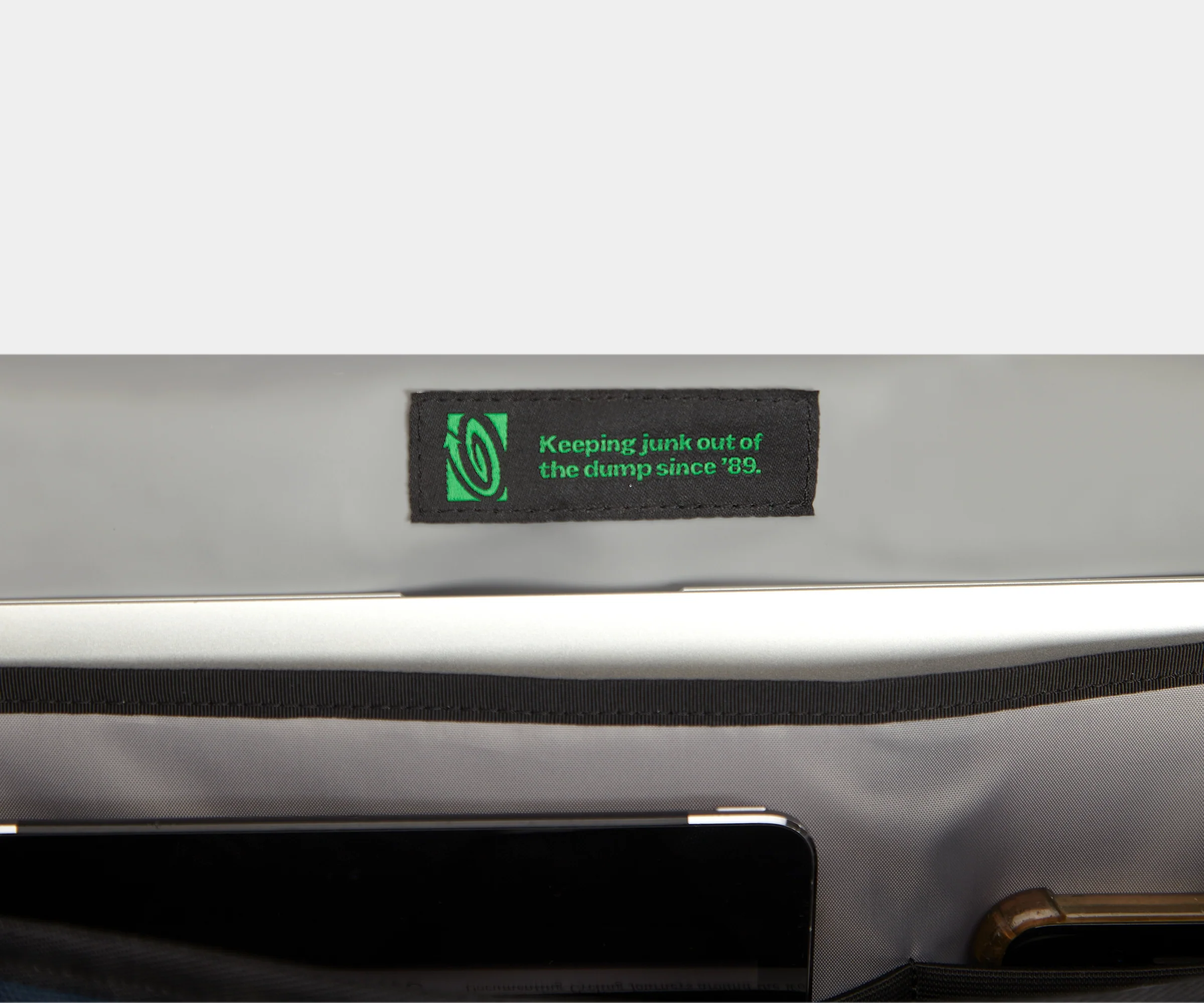 Commute Messenger Bag 2.0 - Image 15