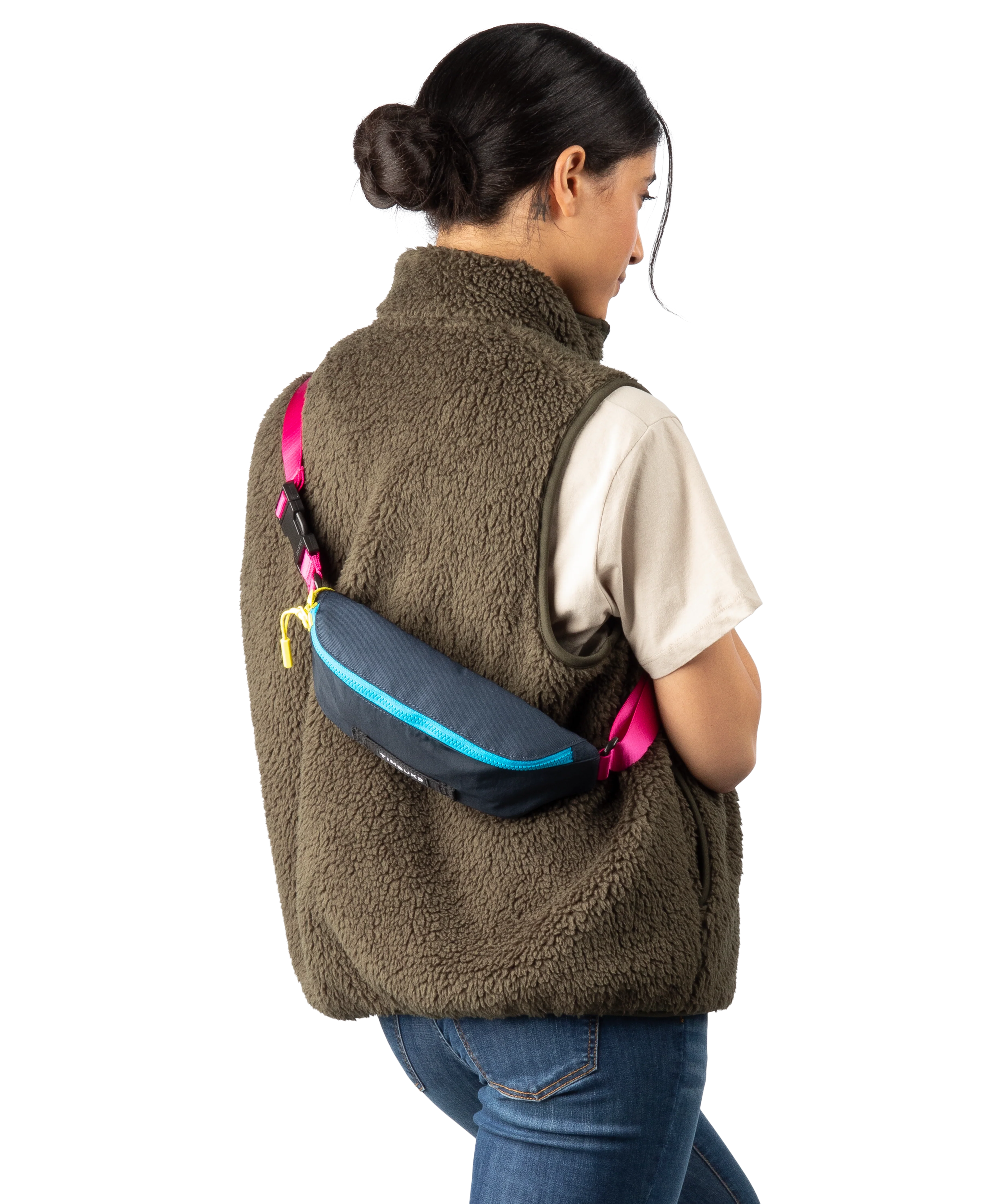 Slacker Chest Pack - Image 15