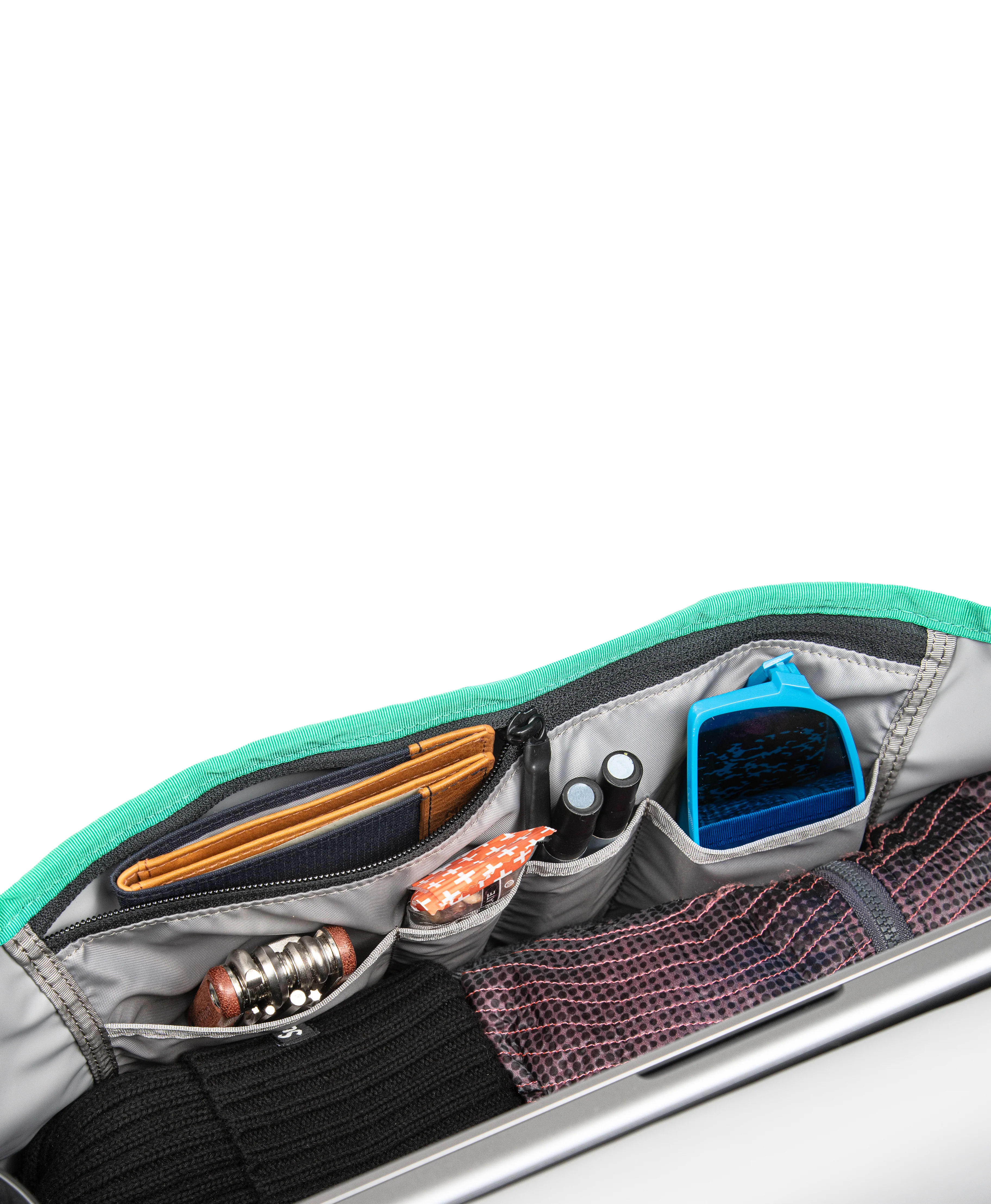 Flight Classic Messenger Bag - Image 45