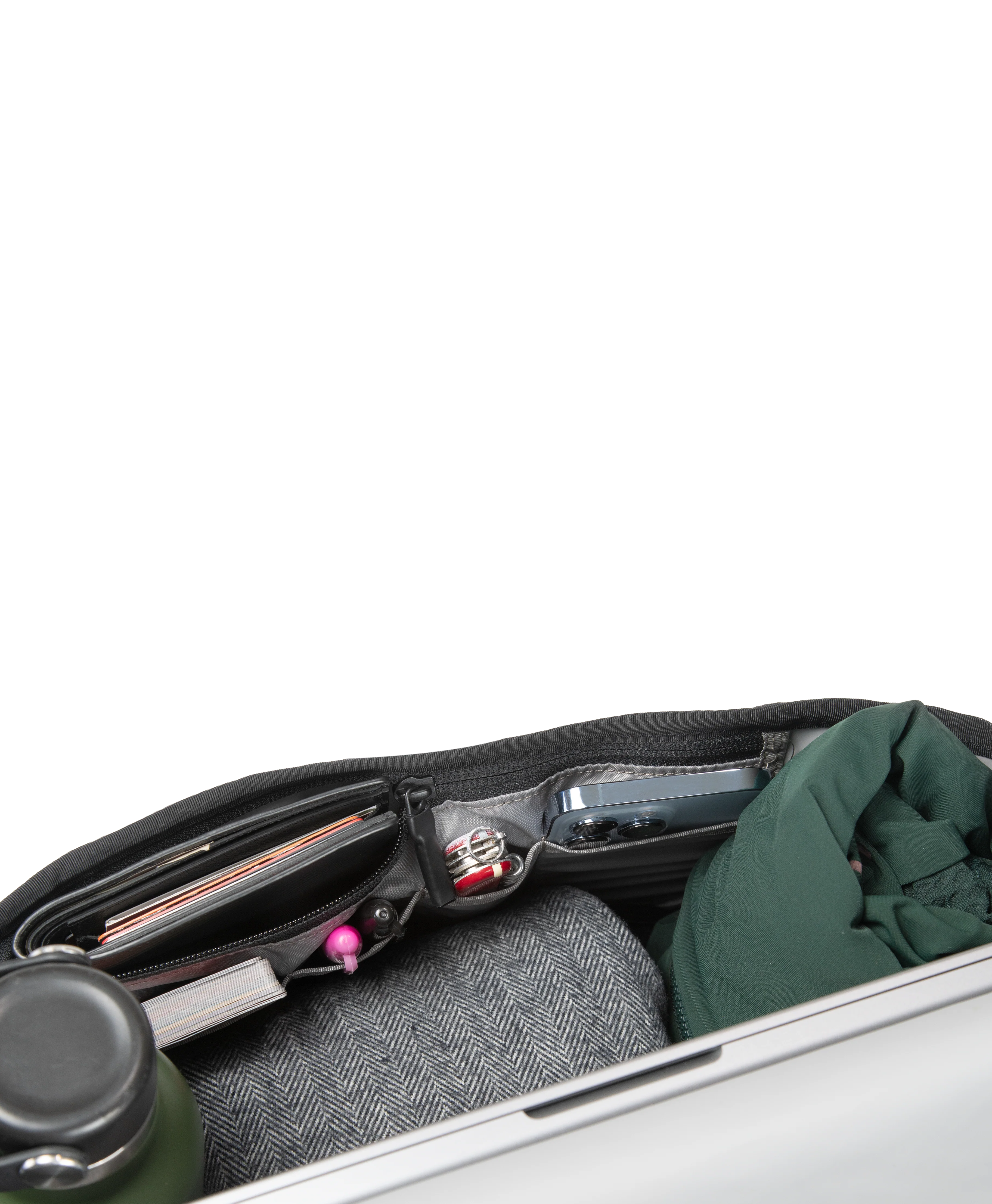 Flight Classic Messenger Bag - Image 7